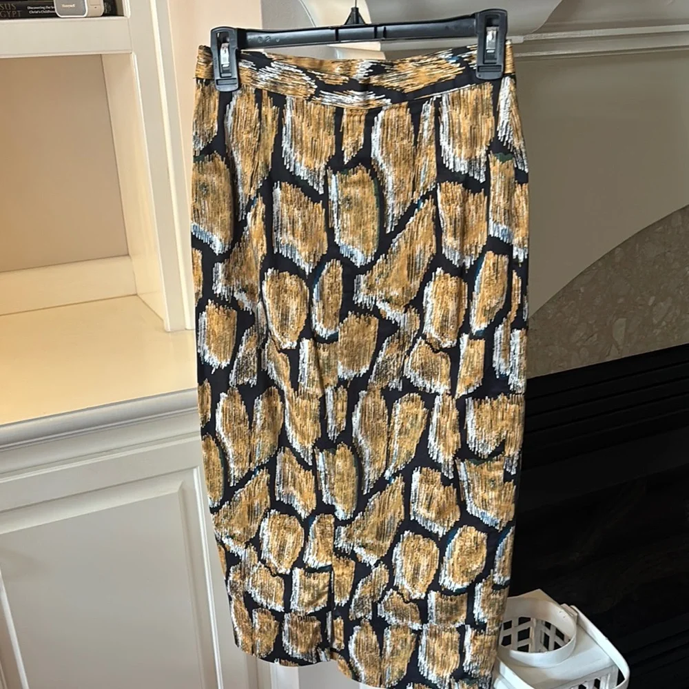 HUNTER BELL Black and Gold Patterned Pencil Skirt - Picture 1 of 2